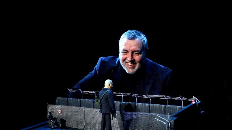 Христо Мутафчиев с три спектакъла във Великобритания