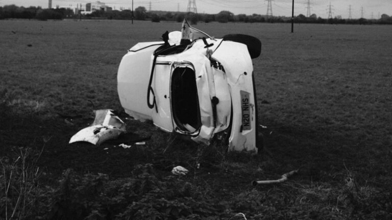 Пиян и дрогиран българин засне как загива в катастрофа в Англия