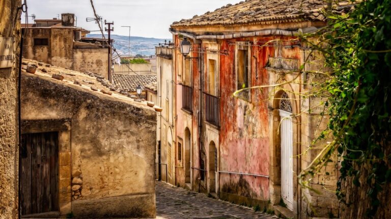 Къща в Сицилия за 1 евро – мит или реалност за българите?